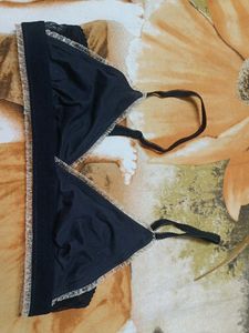 Women Non Paded Soft Material Bra