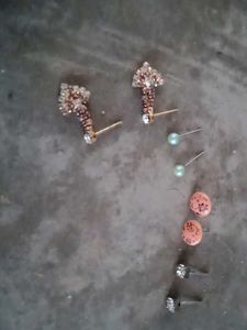 Set of 4 Pairs Earrings