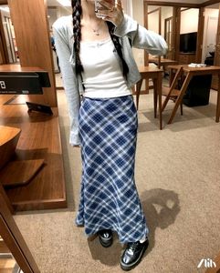 ✨y2k long japanese skirt ✨