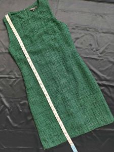 Elegant Bottle Green Tweed Sleeveless Dress