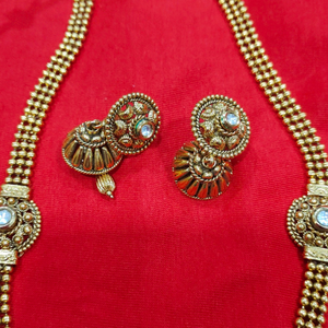 South gold necklace set