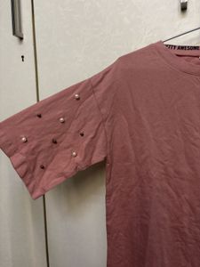 Chic Pearl Embellished T-Shirt