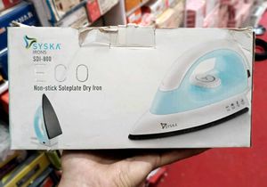 Syska SDI-800 Dry Iron
