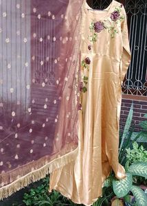 HANDWORK GOWN✨️