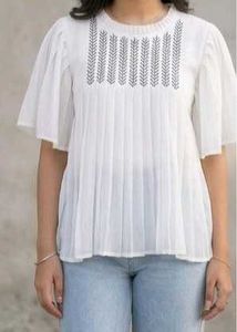 Elegant White Pleated Butterfly Sleeve Top