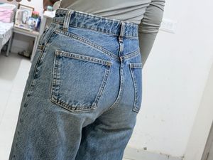 Vintage Wash Wide Leg Jeans