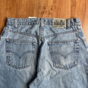 vintage Levis silver tab loose fit.