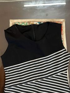 Chic Black &amp; White Striped Dress