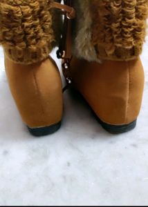 Boots And Dressberry Sandals