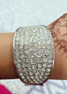 partywear bracelet
