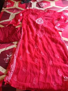 Chikankari kurti with inner