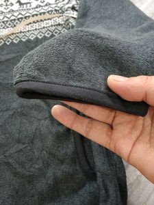 Uniqlo Cozy Fair Isle Fleece Jacket