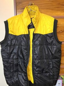 Half Puffy Jacket