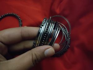Women Girl Stylish Bangles Oxidised Jewellery