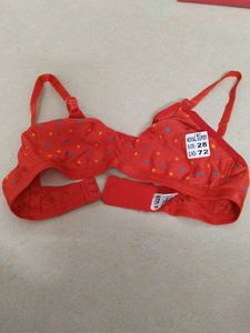 100 Rs Me 5.Bra .....