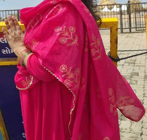 Pink Salwar Kameez Set
