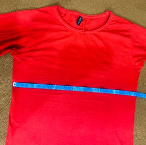 Men Solid Round Neck Poly Cotton Red T-Shirt