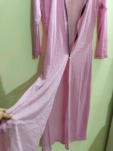 Elegant Pink Kurta with Zipper Detail