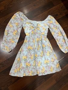 Floral Print V-Neck Dress (padded)