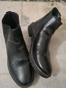 Black Chelsea Boots