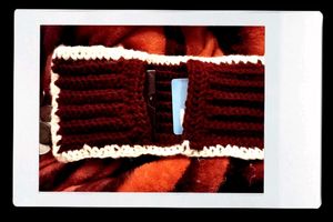 Cute Knitted Pouch