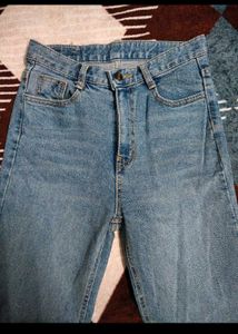 Womens Light Wash straight Leg Jeans