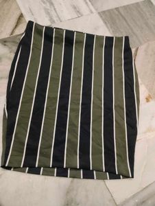 Striped Pencil Skirt