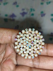 Elegant Pearl and Crystal Statement Ring