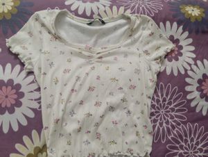 Cute Floral Lettuce Hem Top