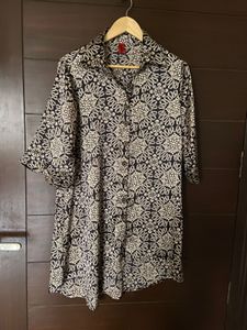 Stylish collared Kurta palazzo ( xl)