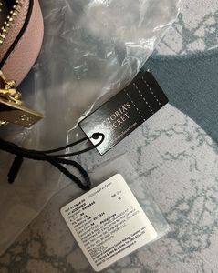 58% off brand new Victoria’s Secret Bag