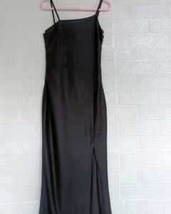 Sleeveless Black Bodycon Dress With Slit