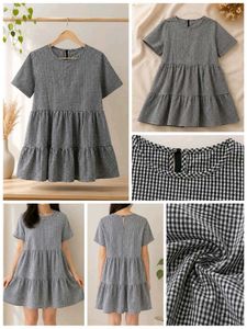 Chic Gingham Tiered Tunic Top