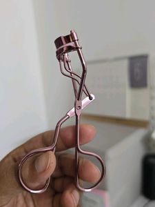 GUBB - Eyelash curler - Rose gold