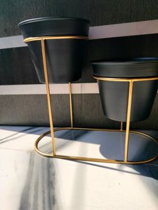 New Solid Metal Pots With Stand Small Size