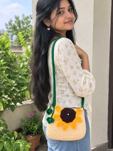 crochet sunflower bag