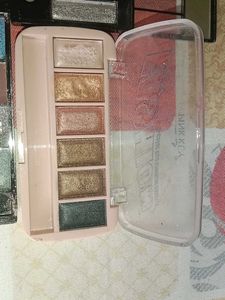Multicolor Eyeshadow Palette Set
