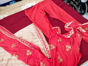 Elegant Kurta pant and dupatta with gotta patti be