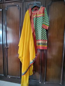 Designer Kurta Set