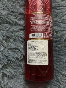 Bath &amp; Body Works Strawberry Flirt Mist