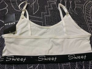 Comfortable White Ribbed Sports Bra