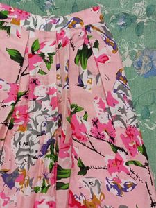 Pink Floral Pleated Skirt