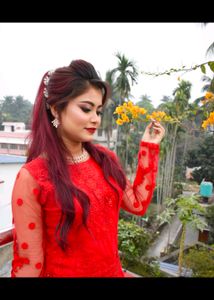 Red brthday dress ... ALERT