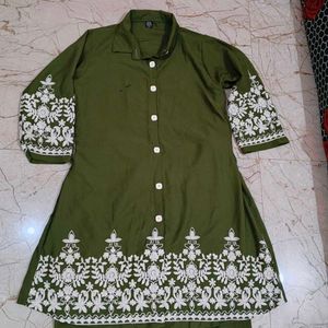 Embroidered Kurta Set