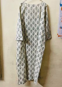 Elegant Printed Kurta