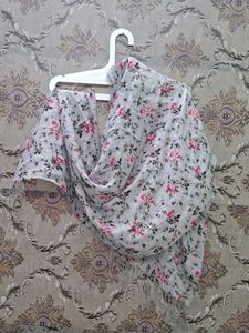 Floral Print Dupatta 🆕🩶💓