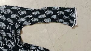 Black kurti