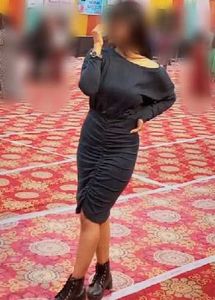 Chic Ruched One-Shoulder Black Dress
