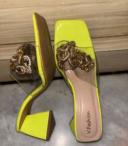 Neon Yellow Embellished heels(Rakhi Sale)