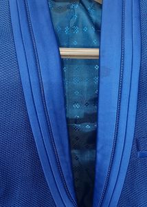Selling Men's Blezer